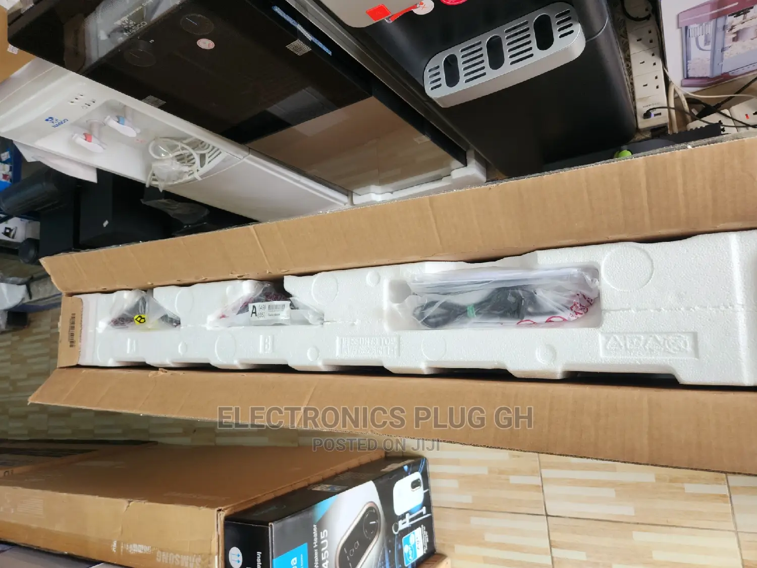 LG 55 UHD Smart Tv