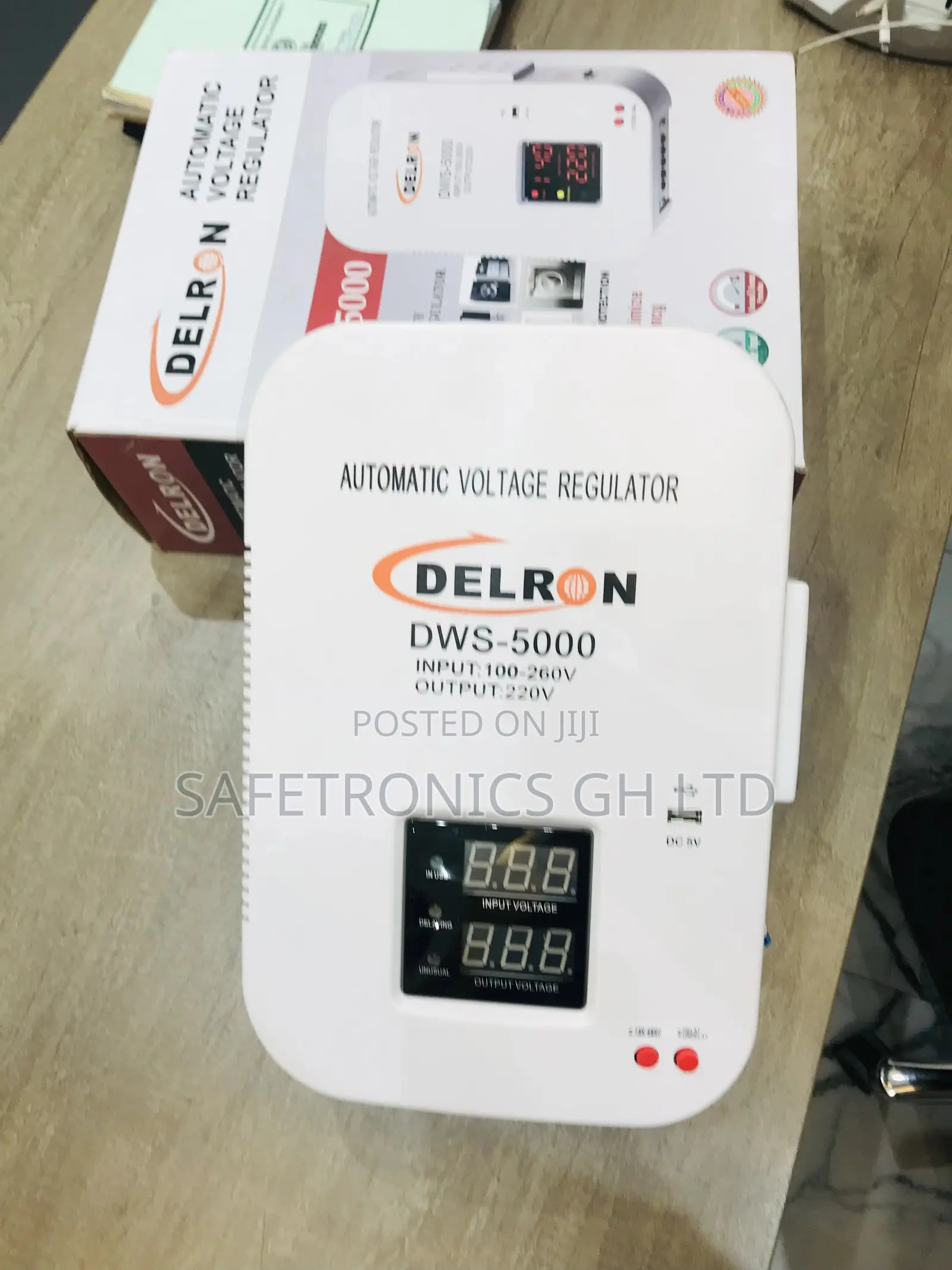 Best Wall Delron Automatic Voltage Regulator DWS-5000