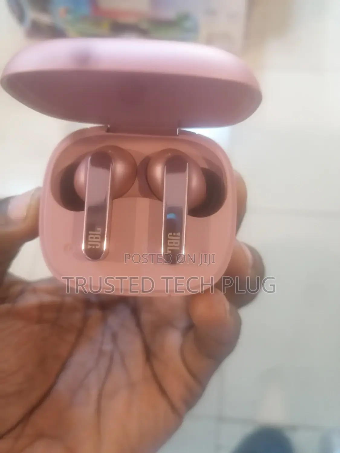 Preowned Neat JBL Live Pro2 Earbuds From America for Sale