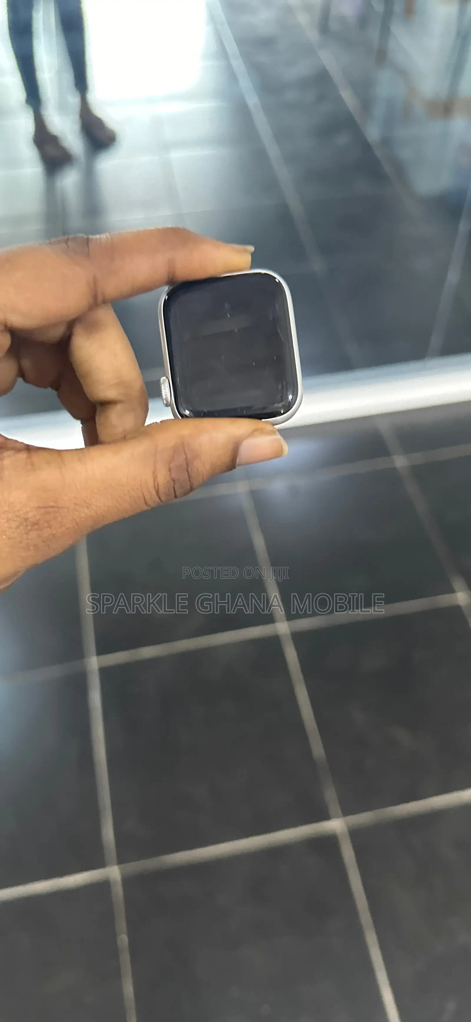 Apple Watch SE 40mm Icloud Screen