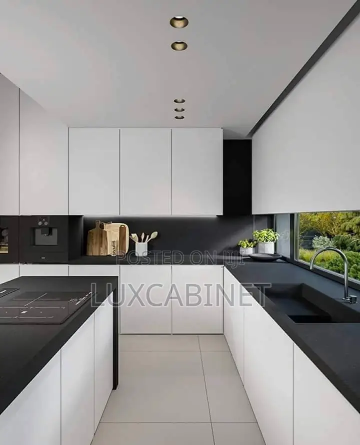 Customize Kitchen Cabinets