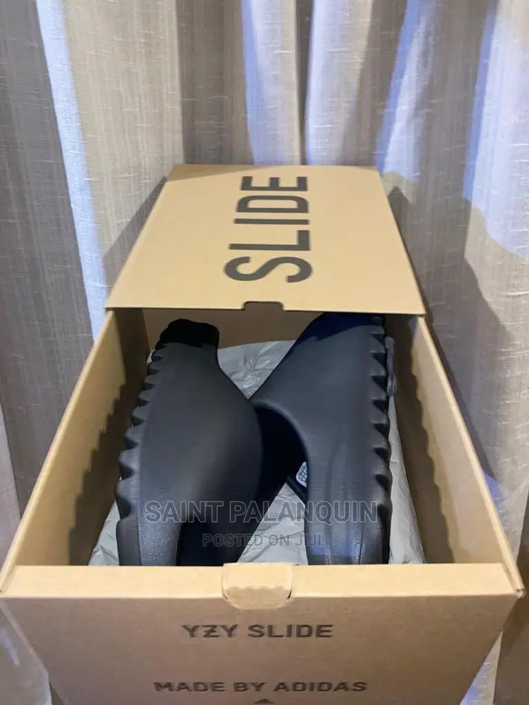Black Adidas Yeezy Slides