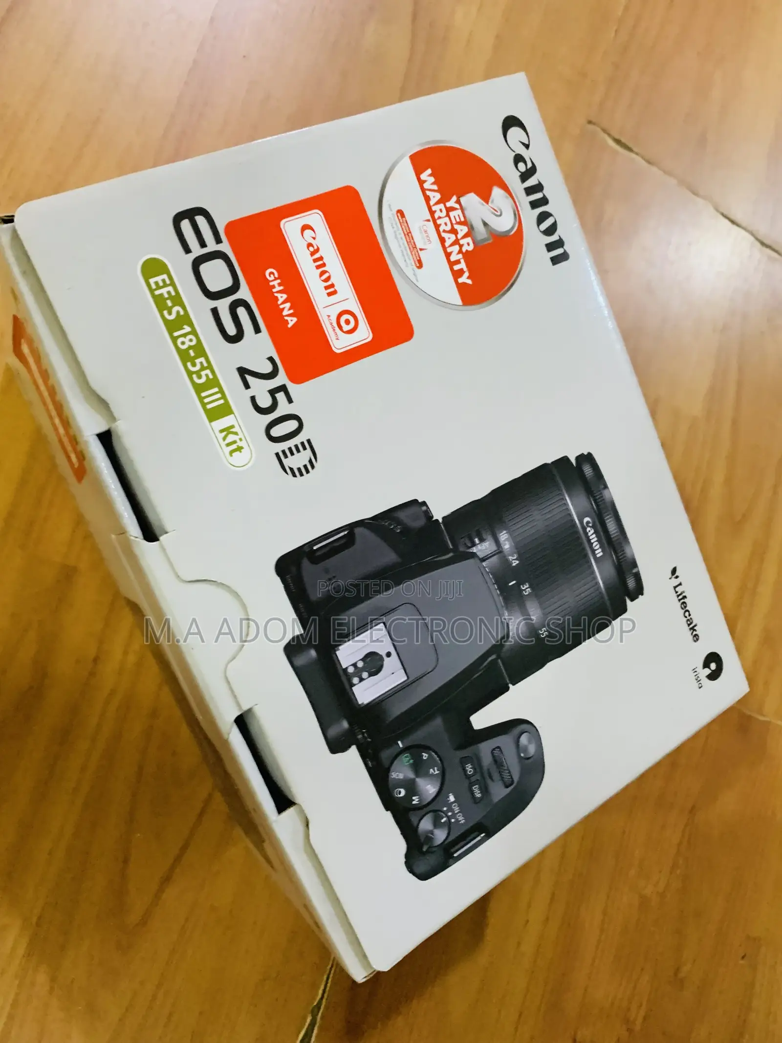 Beautiful Canon Eos 250d With Lens 18-55 Lens