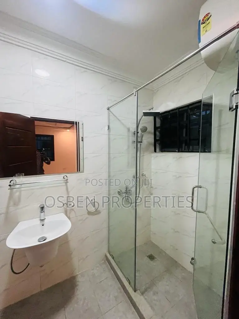 2bdrm Apartment in Pleasant Properties, Spintex for rent