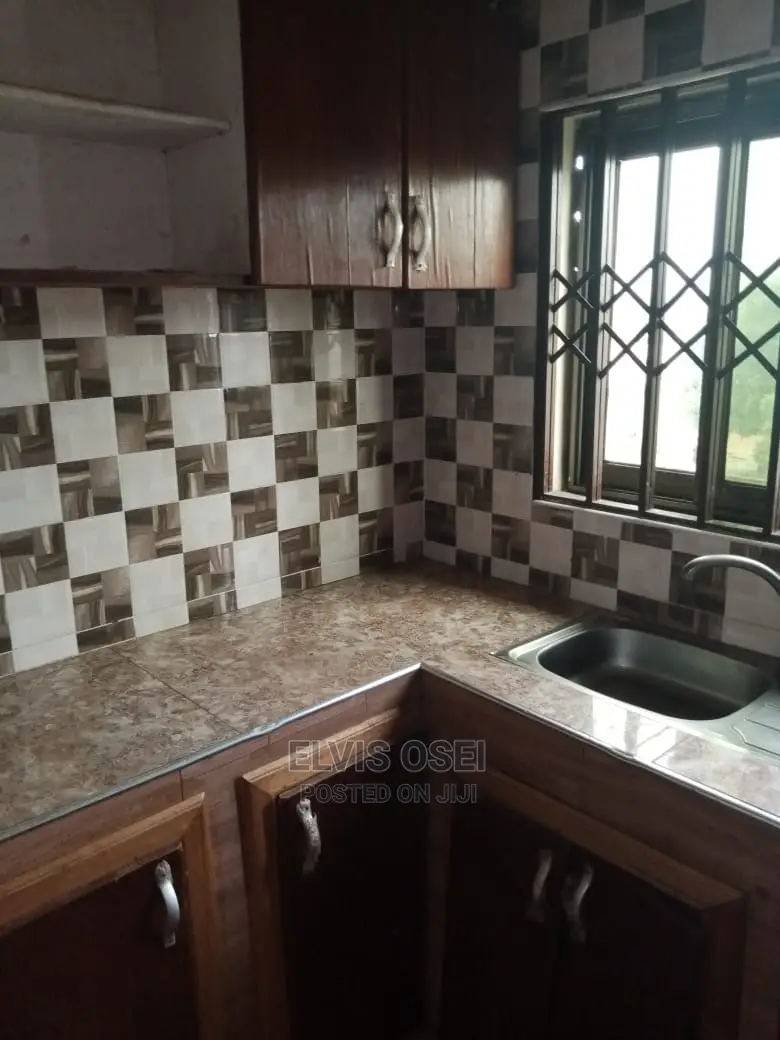 2bdrm Apartment in Scc, Weija for rent
