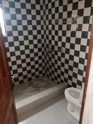 2bdrm Apartment in Scc, Weija for rent