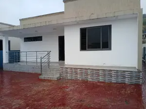 4bdrm House in Acp Pokuase for sale