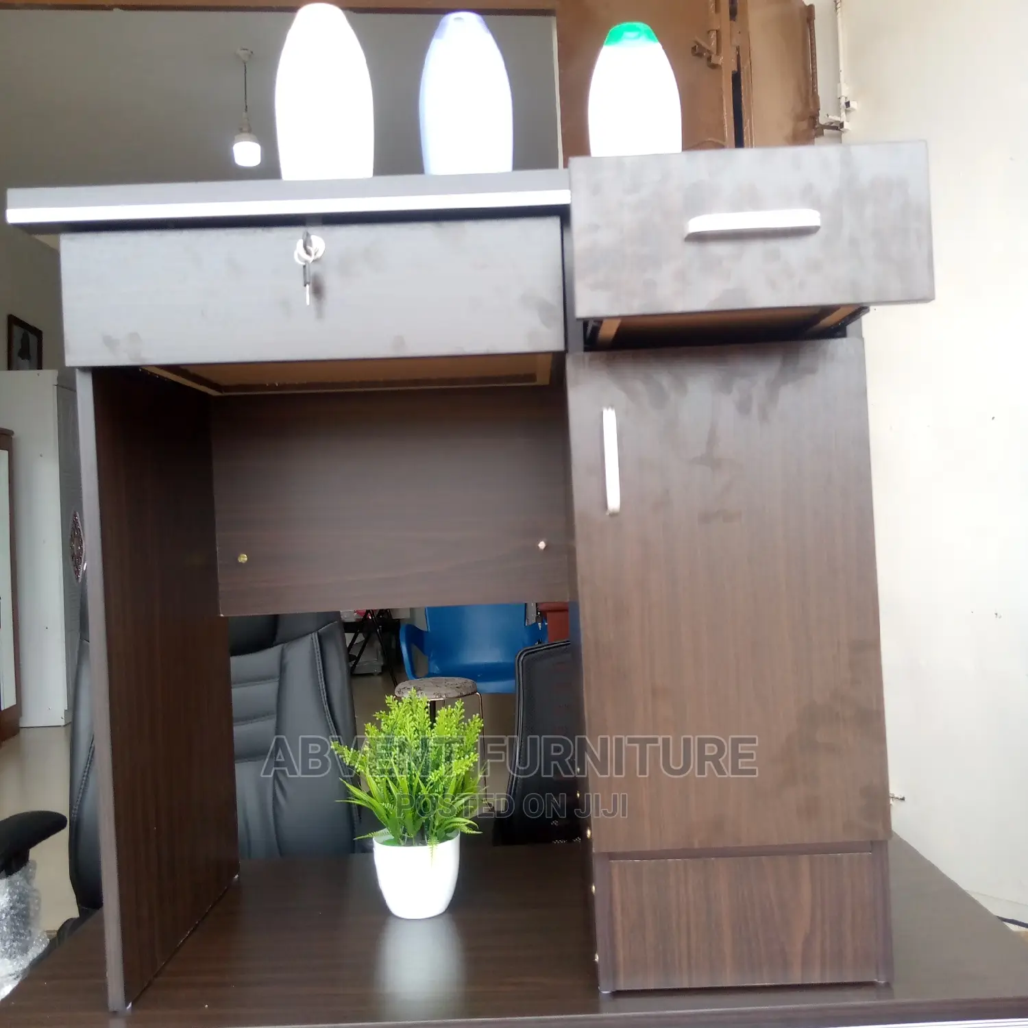 Office Desk
