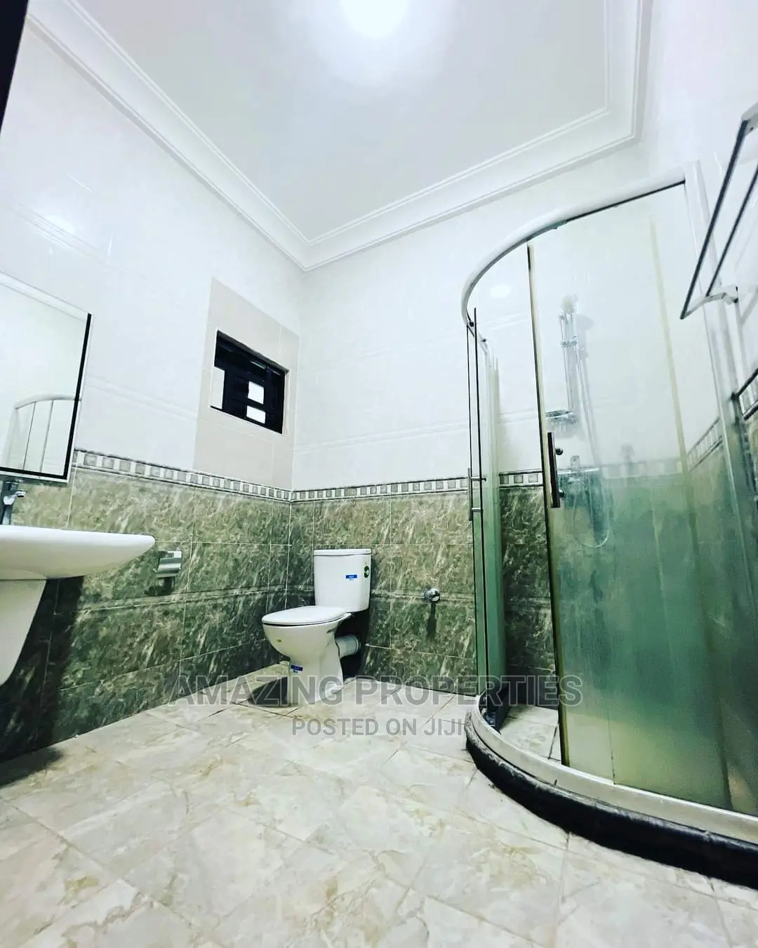 4bdrm House in Airport Residential Area for rent