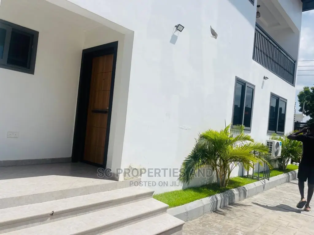 2bdrm Apartment in Lashibi, Spintex for rent
