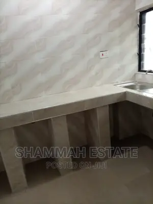 3bdrm Apartment in Aiding Estate, Sunyani Municipal for rent