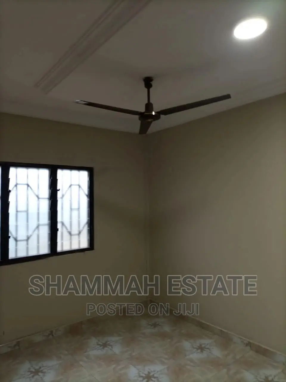 3bdrm Apartment in Aiding Estate, Sunyani Municipal for rent