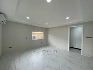 4bdrm Mansion in Round About, Tseaddo for sale
