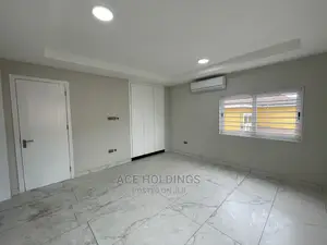 4bdrm Mansion in Round About, Tseaddo for sale