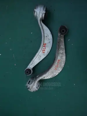 RANGE ROVER VELAR 2017,2018,2019,2020,2020,2021 Lower Arm
