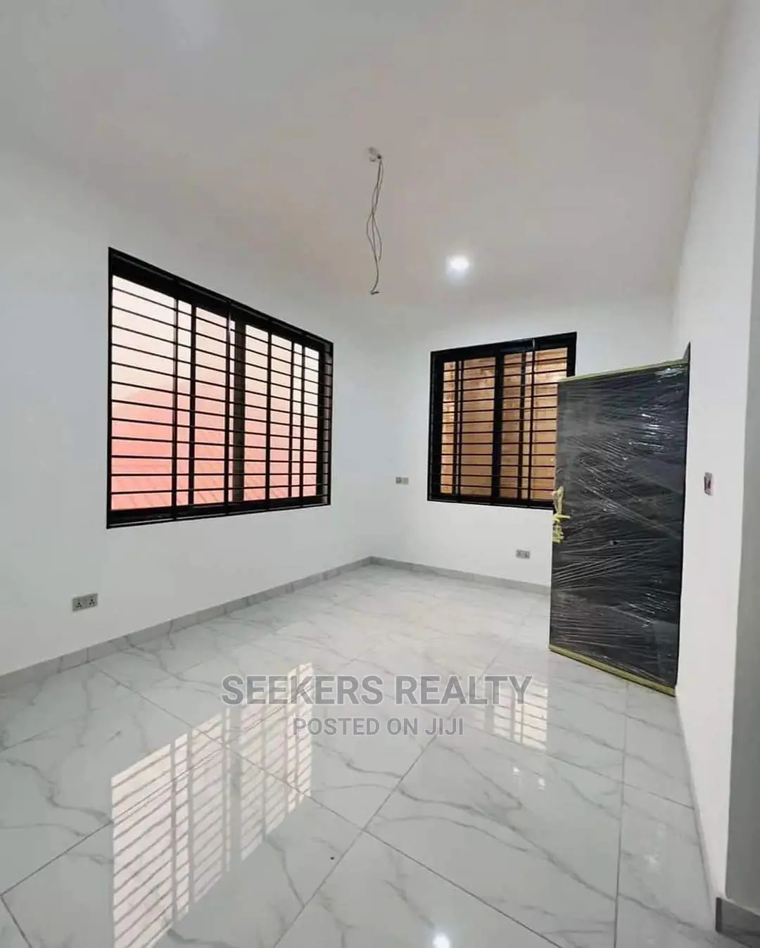 4bdrm House in Seekers Realty, Achimota for sale