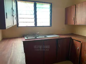 4bdrm House in Cp Gbawe for rent