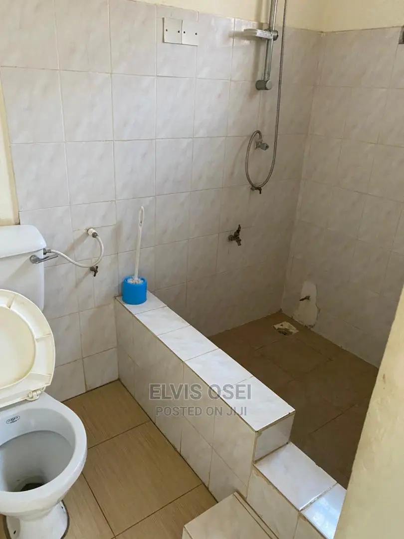 4bdrm House in Cp Gbawe for rent