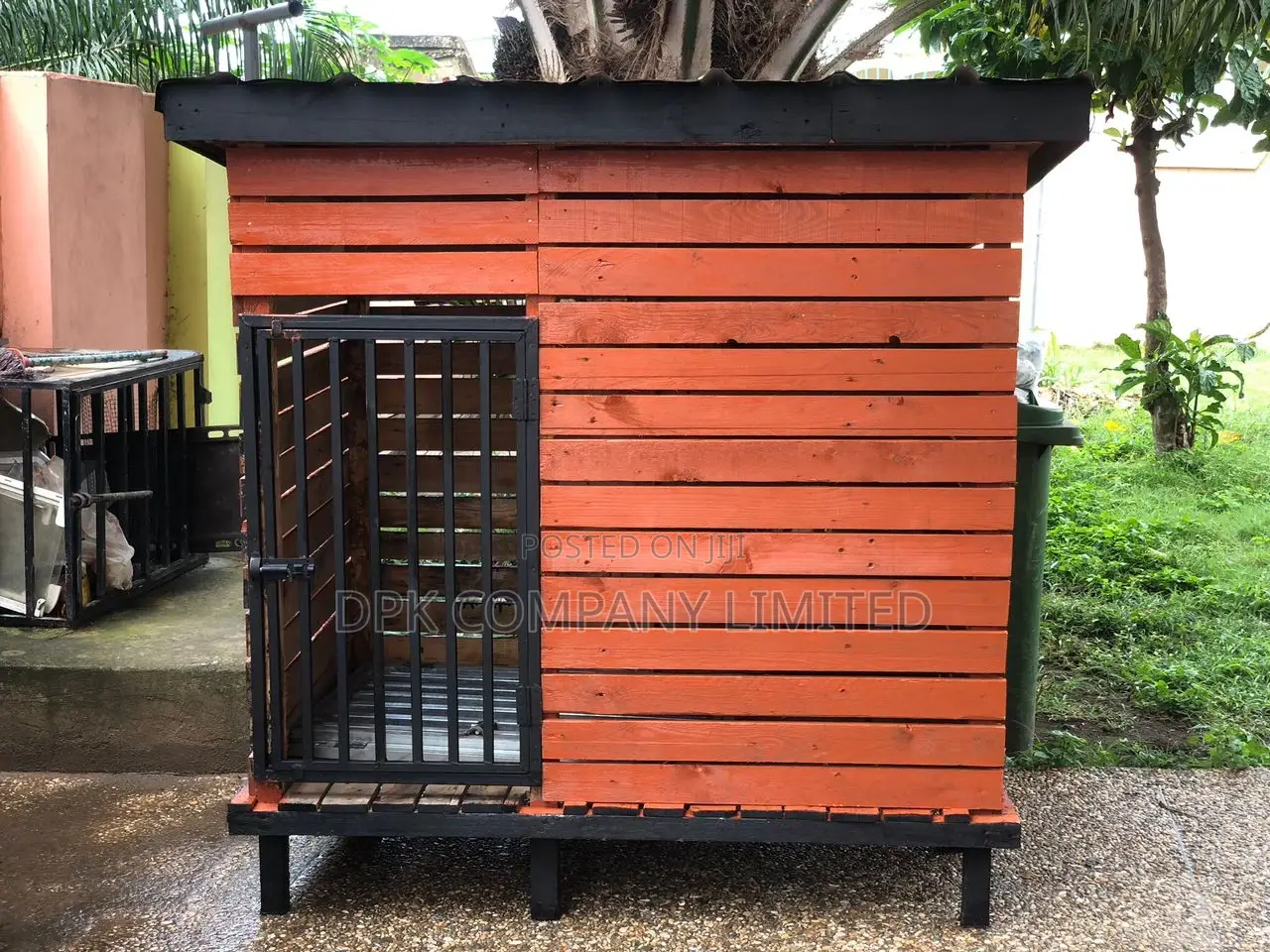 Dog House for Large Breed Dogs ( at Kasoa )