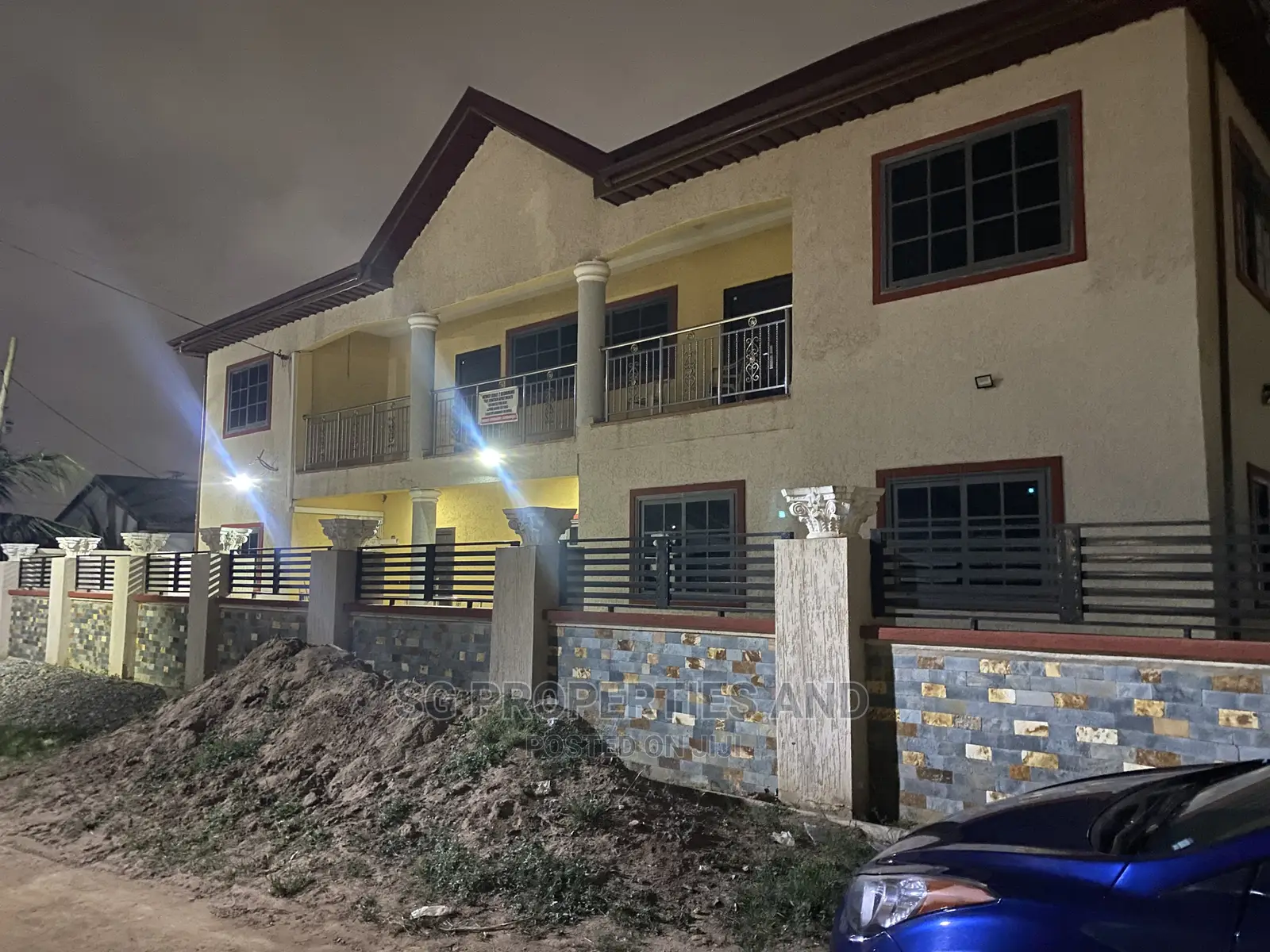 2bdrm Apartment in Kings Courts, Tema Metropolitan for rent