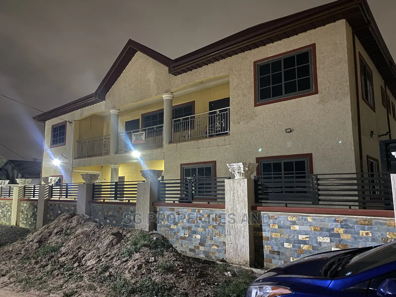 2bdrm Apartment in Kings Courts, Tema Metropolitan for rent