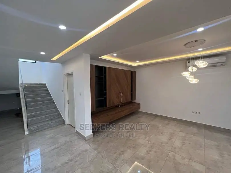 4bdrm House in Seekers Realty 5, Tantra Hills for sale