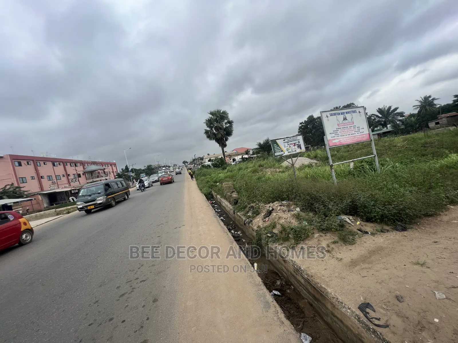 Road Side Land for Sale
