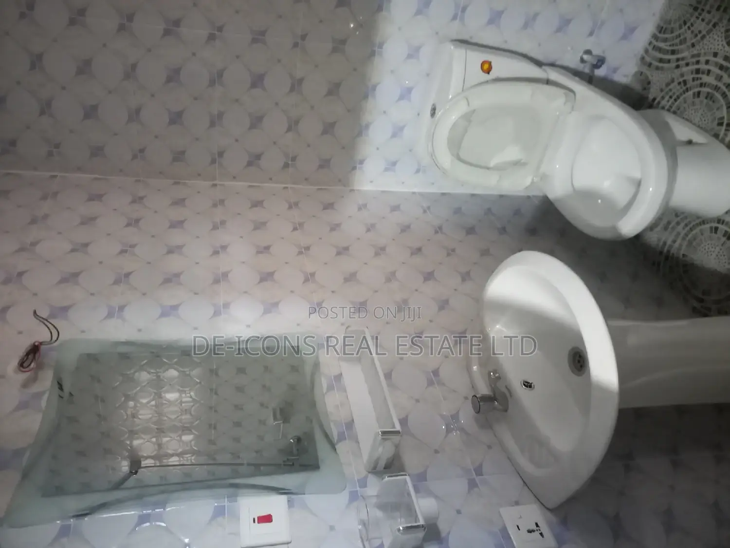 1bdrm Apartment in De-Icons Real Estate, Kasoa for rent