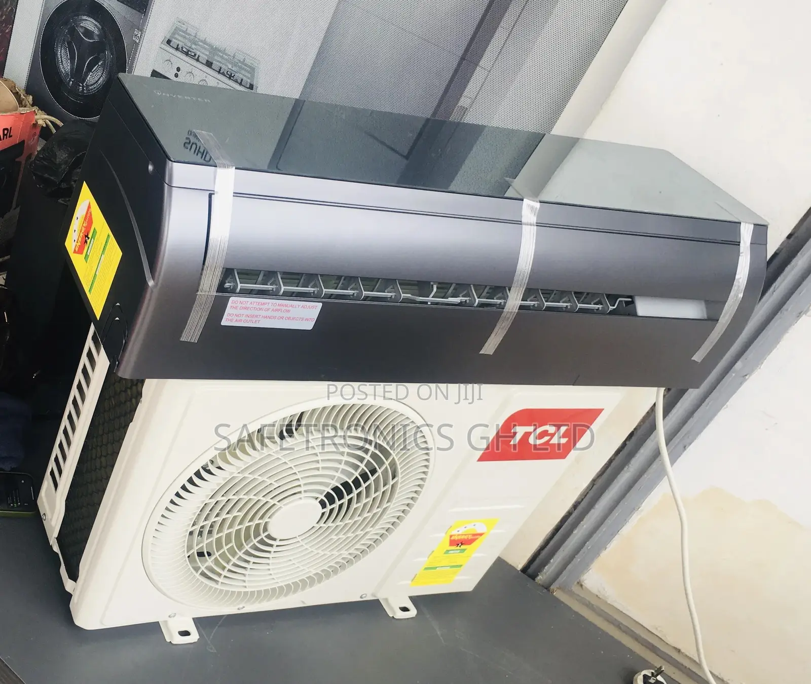 Grab Invertor 1.5hp Split R410 Gas  Airconditioner TCL