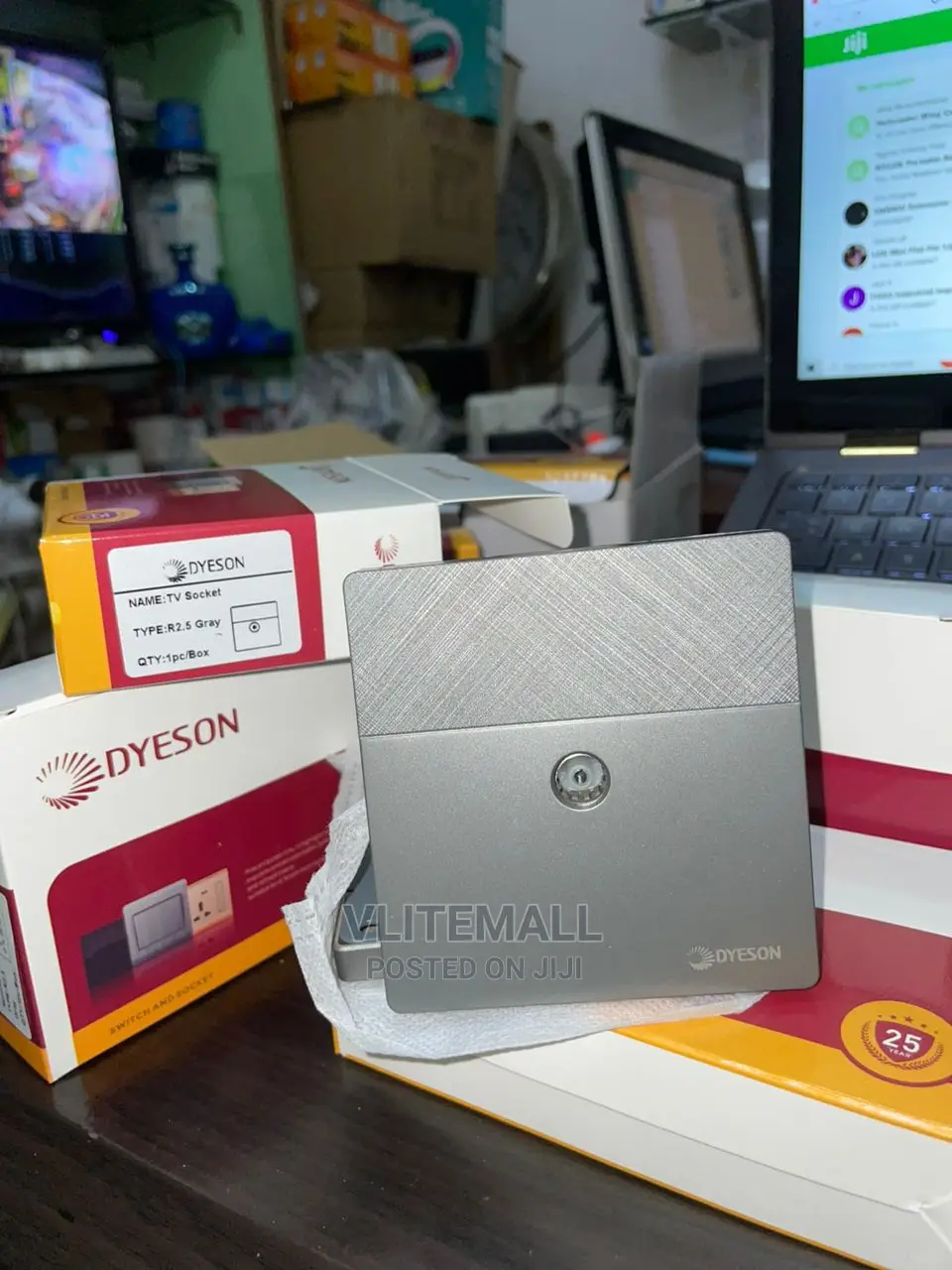 Dyeson TV Socket Gray(R2.5)