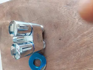 Double Outlet Angle Valve