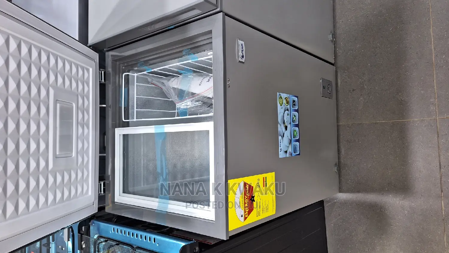PLUS  Free Pearl Kettle 99litrs Chest Freezer
