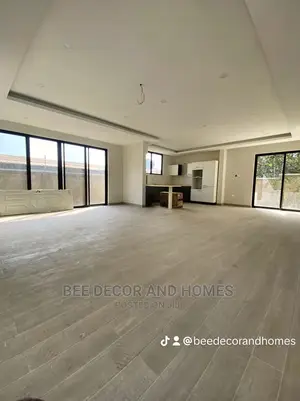 3bdrm Townhouse/Terrace in Bee Decor And Homes, West Legon for sale