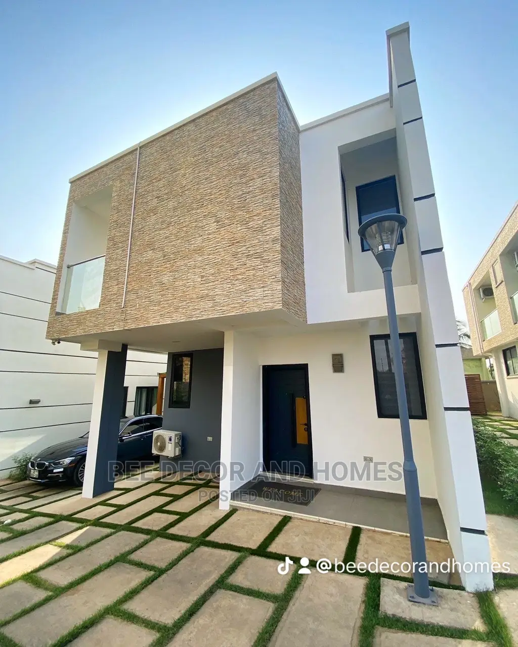 3bdrm Townhouse/Terrace in Bee Decor And Homes, West Legon for sale