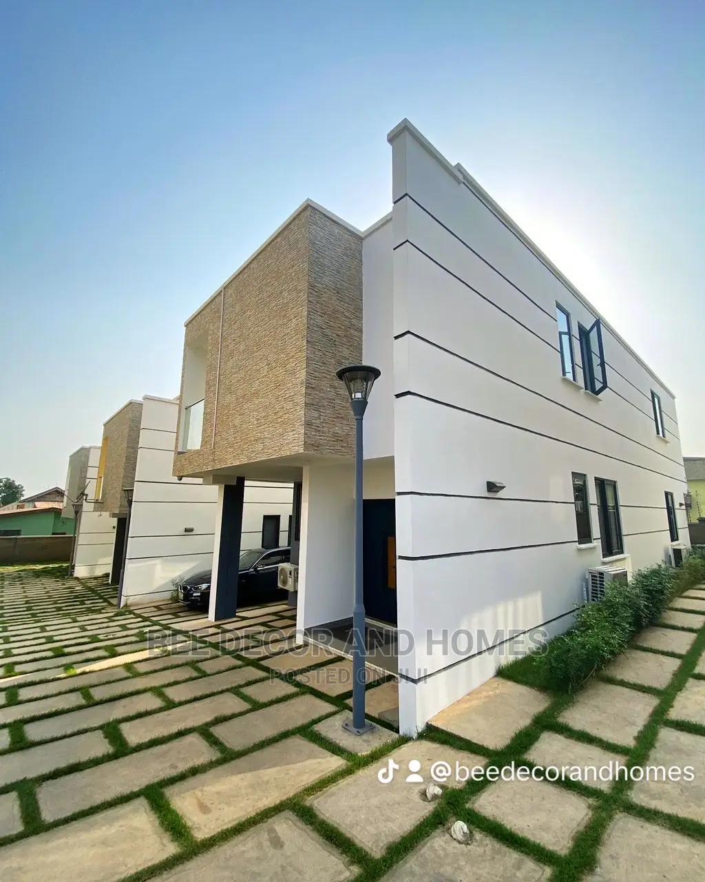 3bdrm Townhouse/Terrace in Bee Decor And Homes, West Legon for sale