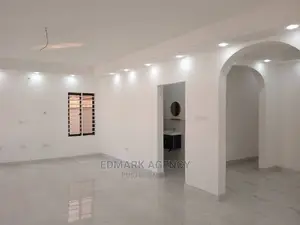 4bdrm House in West Legon, Presby Church Area for sale