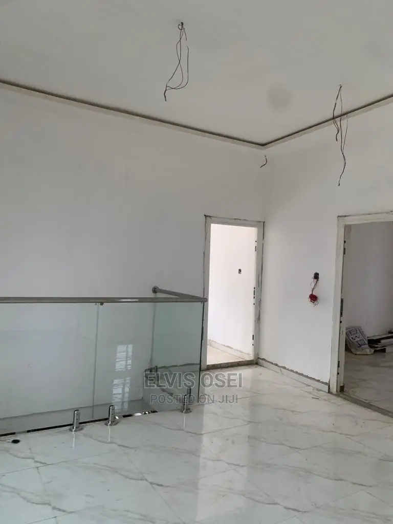 4bdrm House in Pokuase for sale