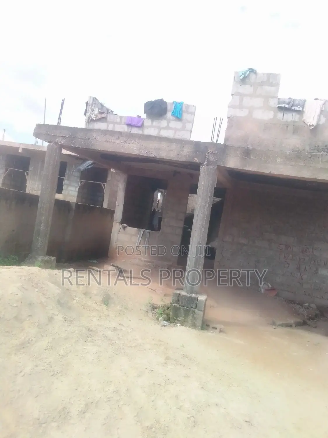 5bdrm House in Sam, Adenta for rent