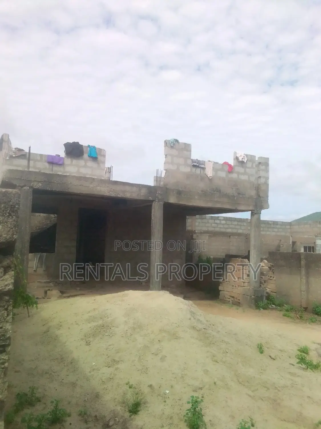 5bdrm House in Sam, Adenta for rent