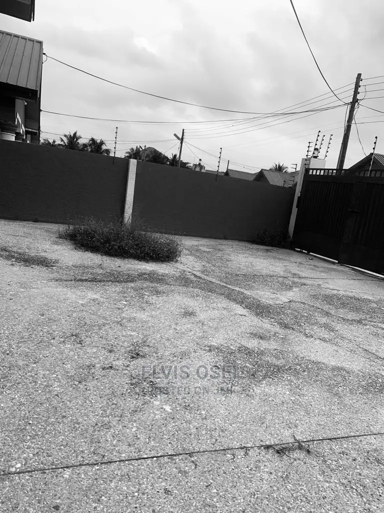 4bdrm House in Amasaman Hospital for rent