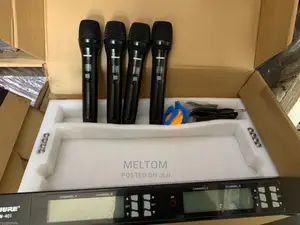 Shure 4in1 Cordless Microphone (Am-401)