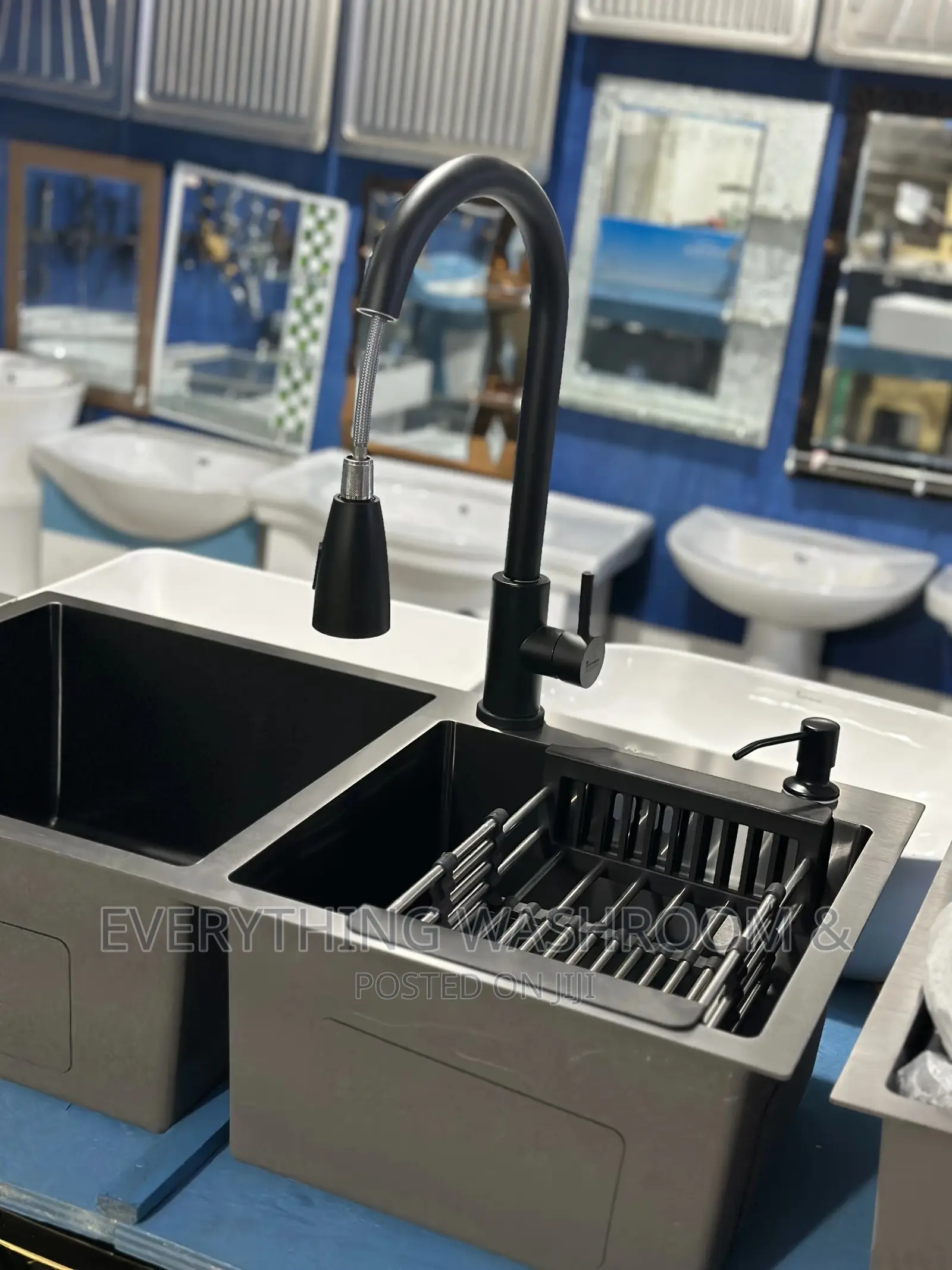 Black Cabinet Sink_black Sink and Accessories_pull Out Tap
