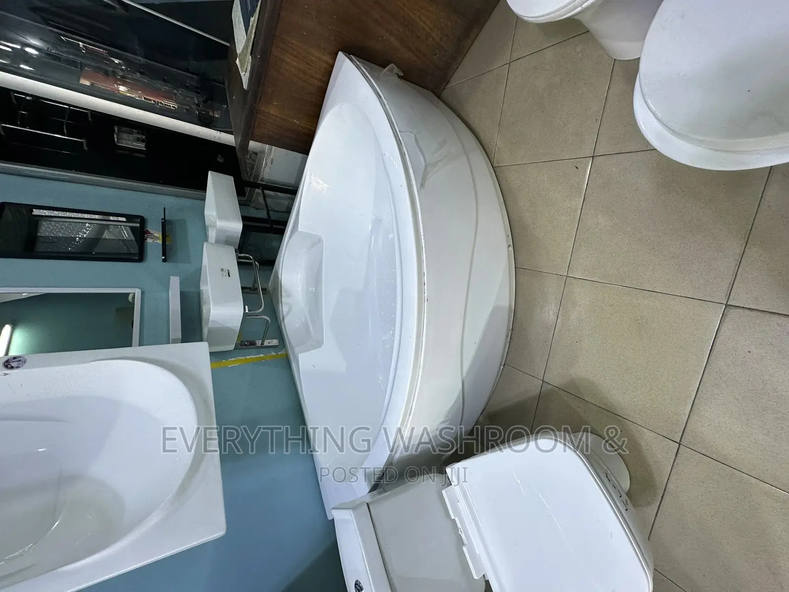 Bathtub-Corner Bathtub With Panel_corner Bath_panel Bath