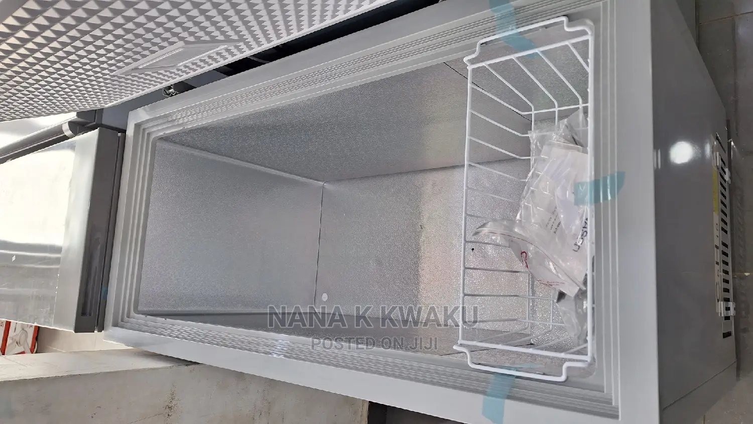 Silver Vcm_nasco Nas-360-Sk Chest Freezer