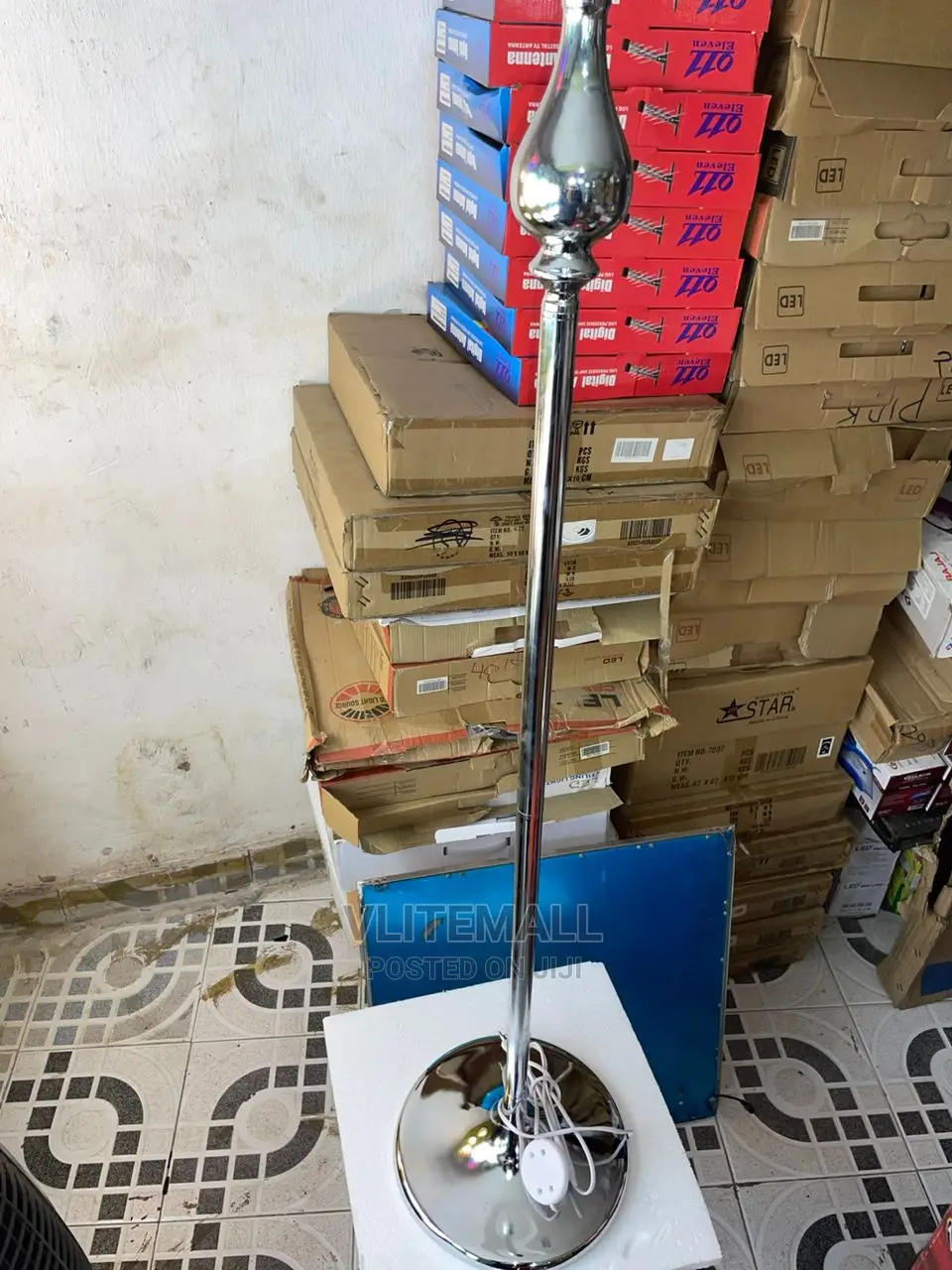 Zip Star 54'' Floor Lamp