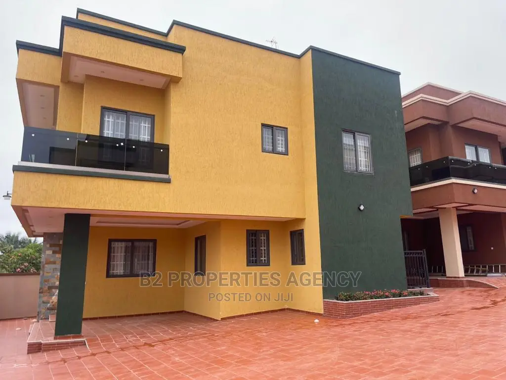 Furnished 4bdrm Mansion in B2Properties Agency, Kumasi Metropolitan