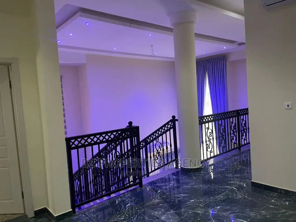 Furnished 4bdrm Mansion in B2Properties Agency, Kumasi Metropolitan