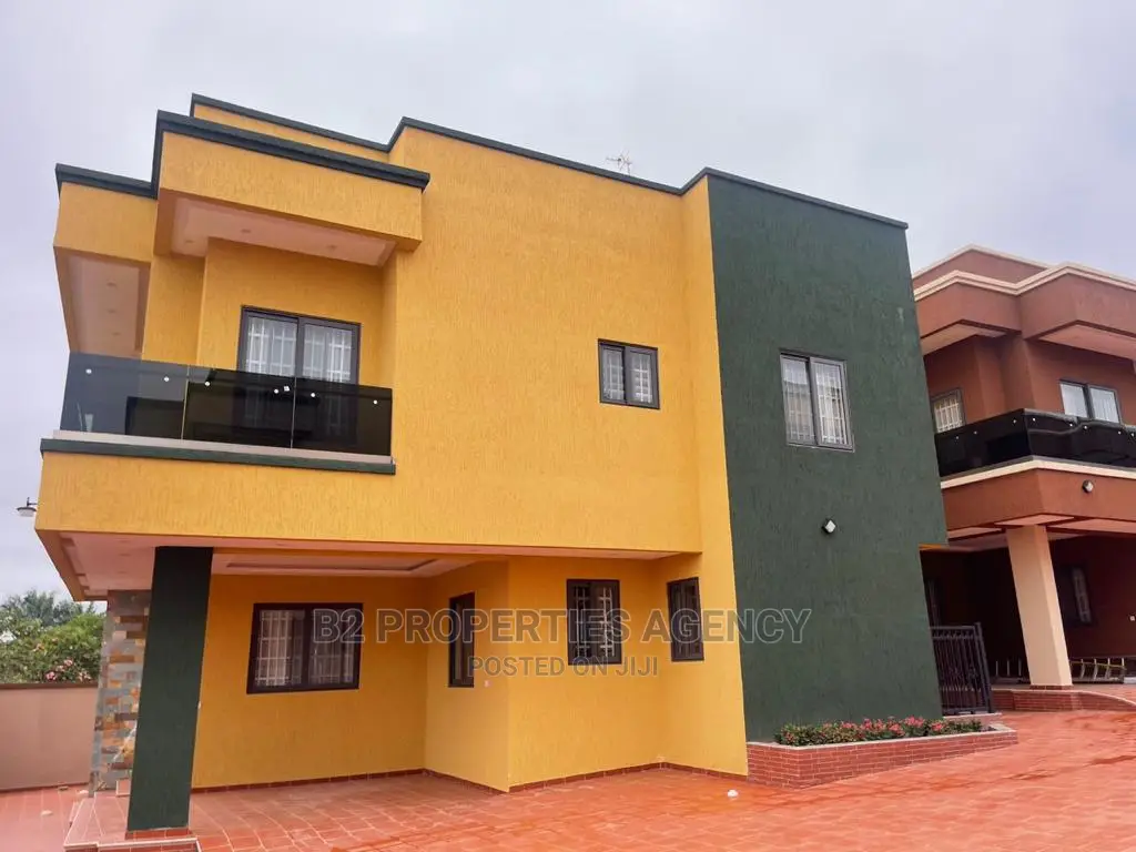 Furnished 4bdrm Mansion in B2Properties Agency, Kumasi Metropolitan