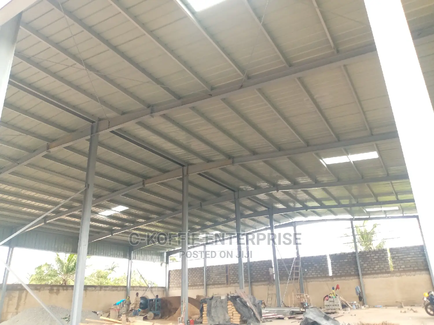 1500 SQM Warehouse at Tesano for Rent