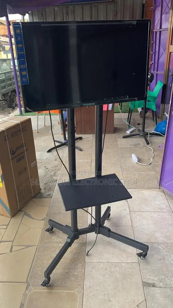 Multi Purpose Mobile Tv Stand With Wheels 32”-70